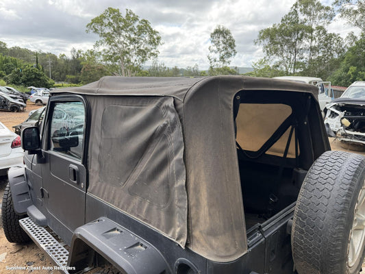 2003 Jeep Wrangler Roof