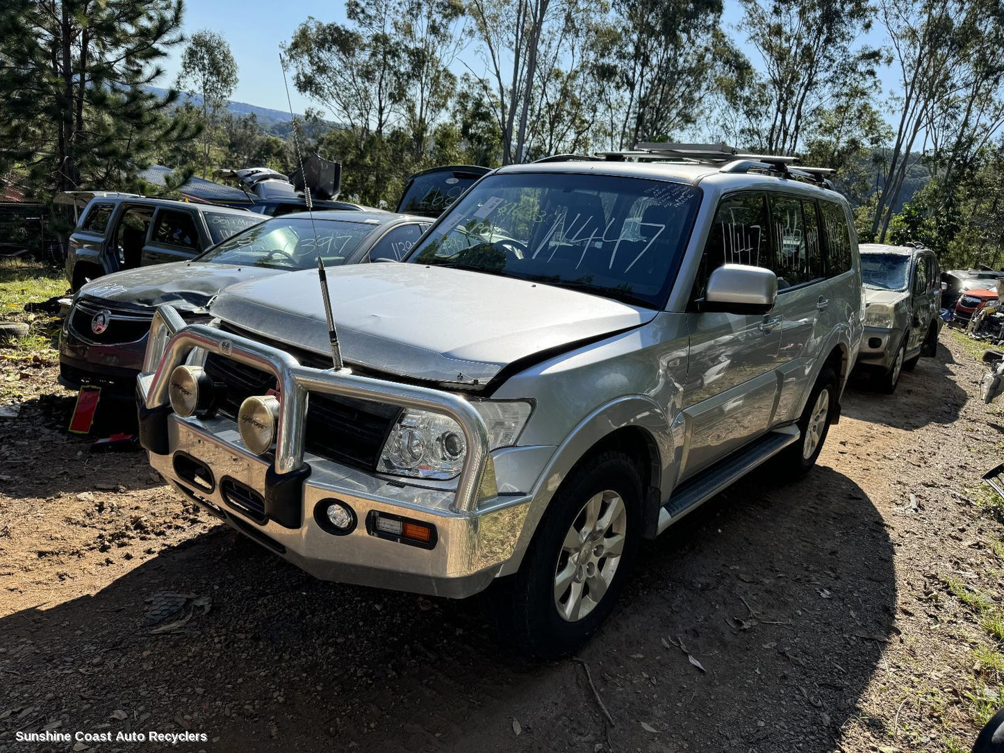 2014 Mitsubishi Pajero Left Front Upper Control Arm