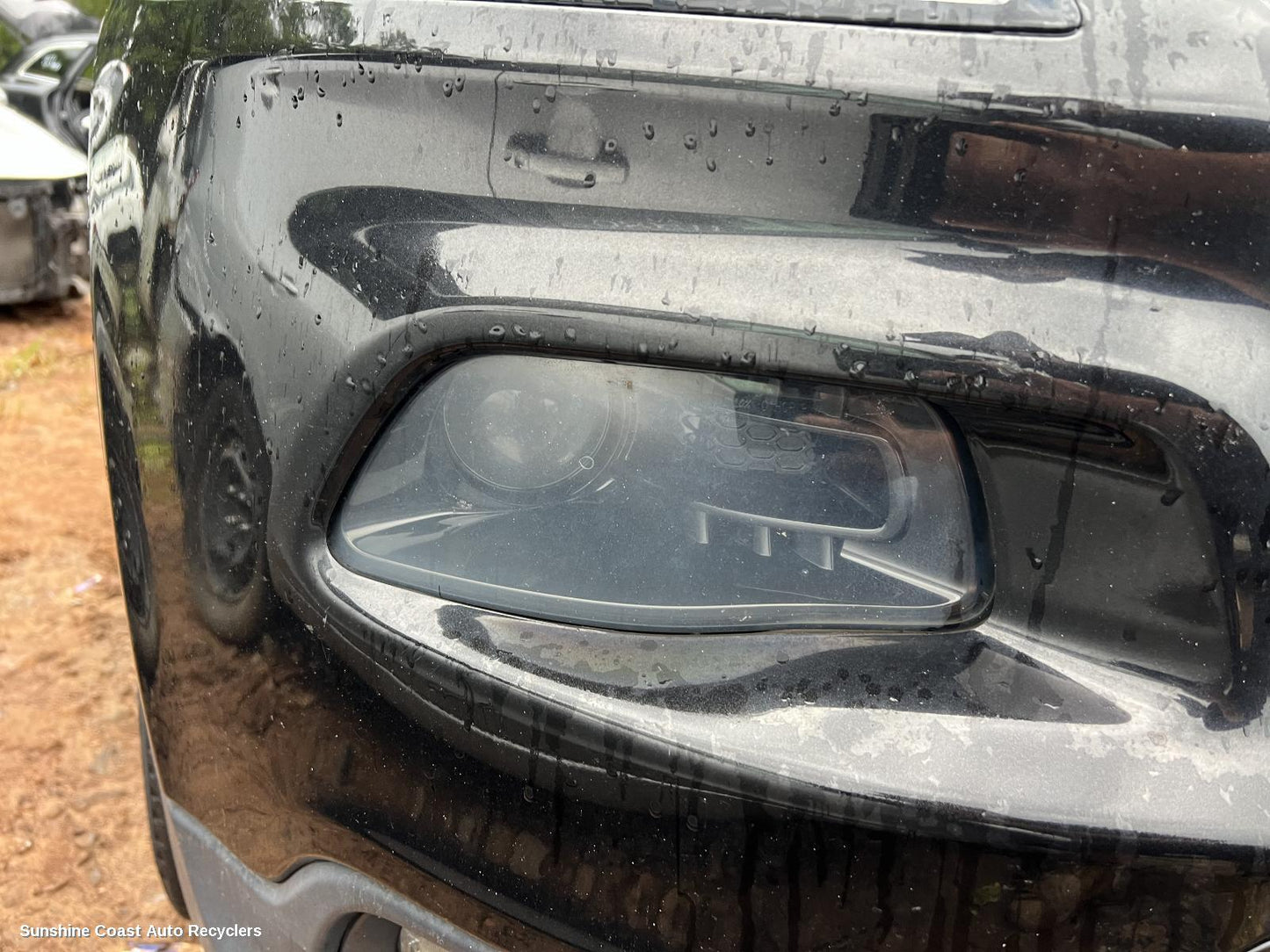 2016 Jeep Cherokee Right Headlamp