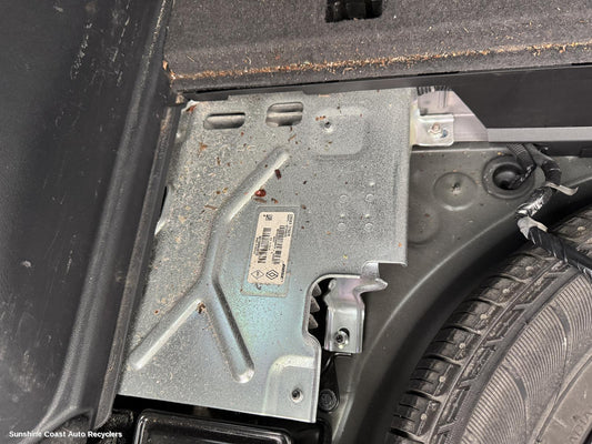 2014 Renault Kaleos Radio Cd Dvd Sat Tv