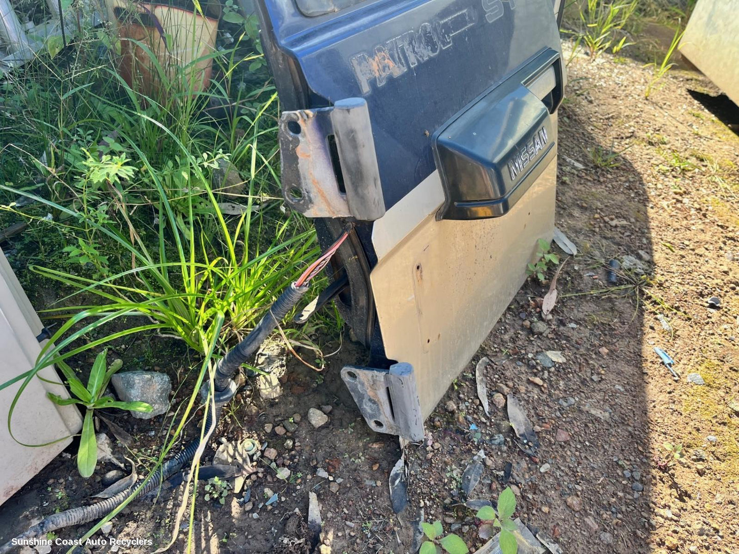 1995 Nissan Patrol Bootlid Tgate Hinge