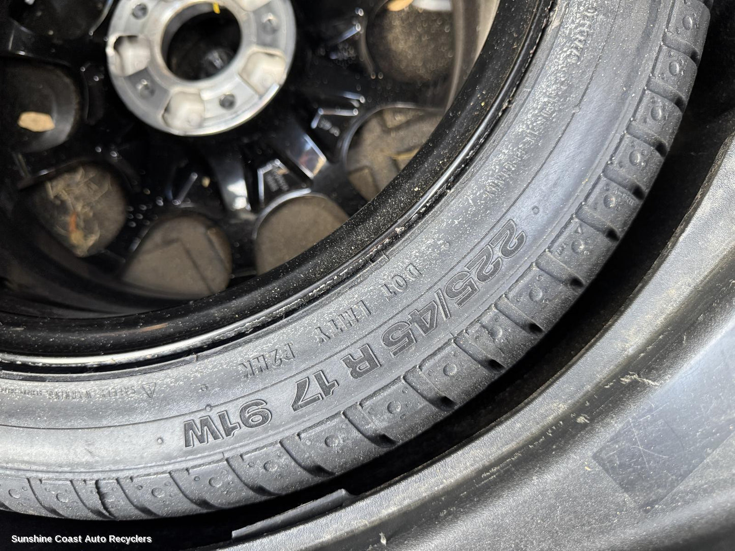 2007 Mercedes Clk Tyre