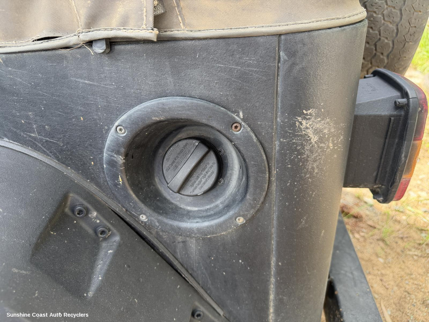2003 Jeep Wrangler Fuel Door Filler