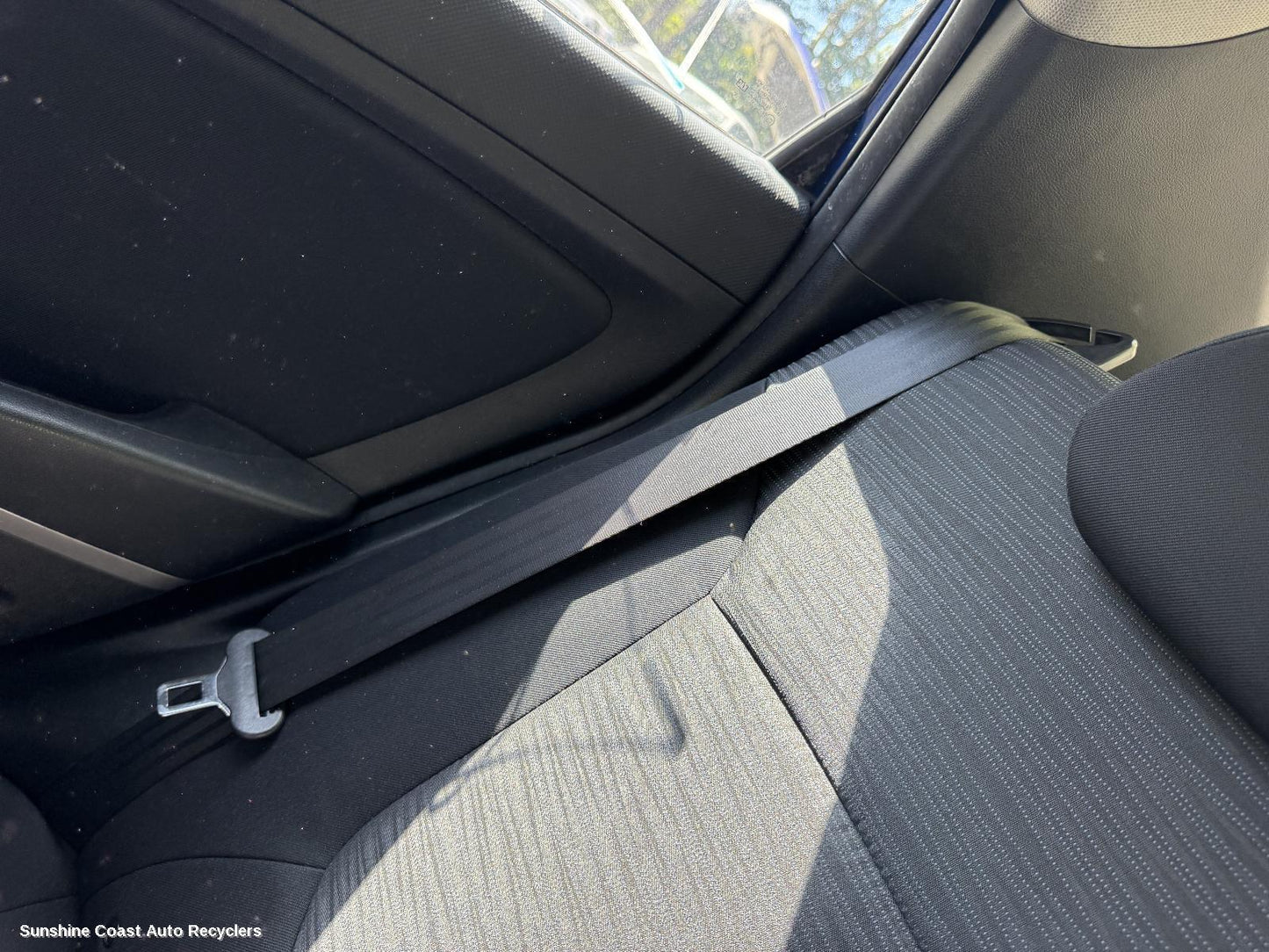 2015 Hyundai Accent Seatbelt Stalk