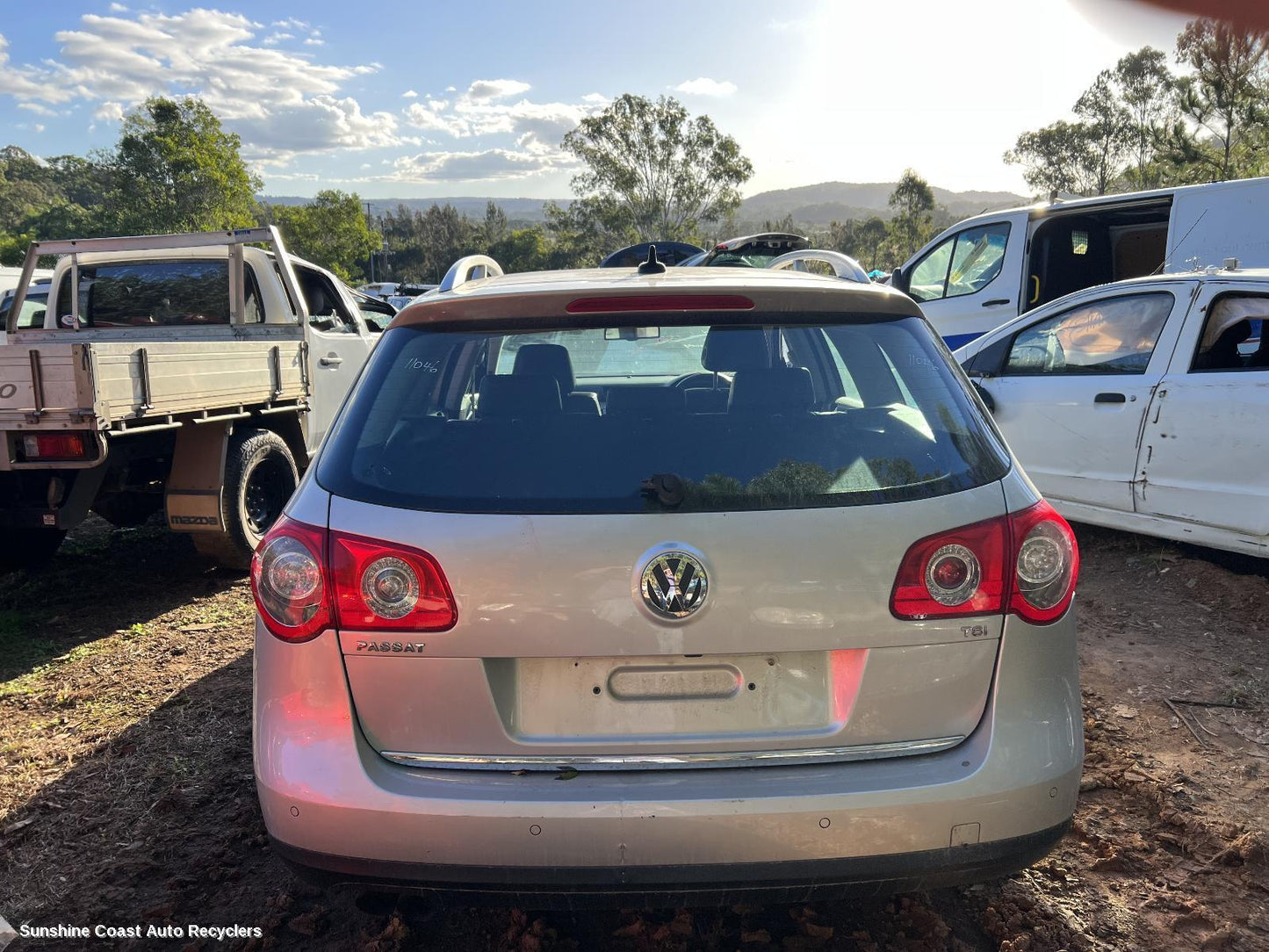 2010 Volkswagen Passat Headrest
