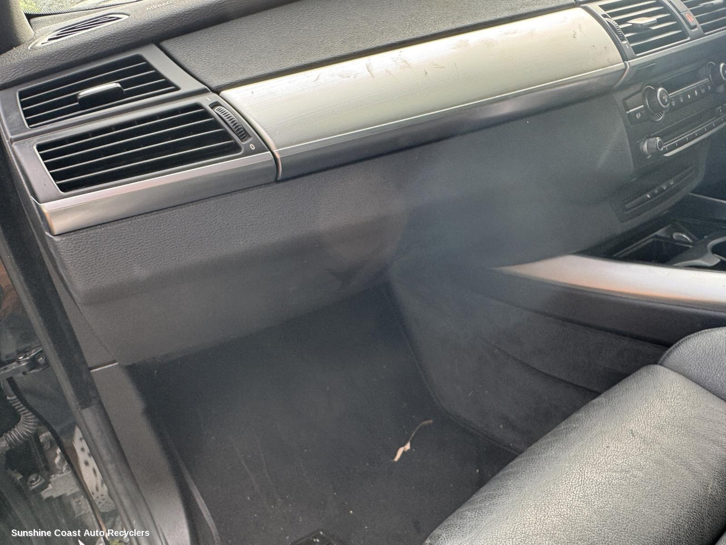 2008 Bmw X5 Glove Box