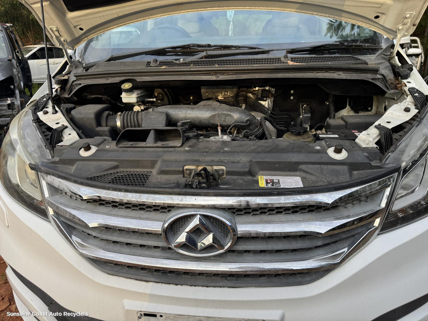 2016 Ldv G10 Bonnet Lock Support