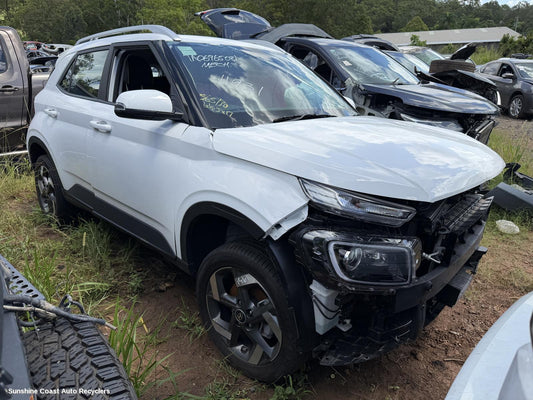 2019-2025 Hyundai Venue Right Indicator Fog Side