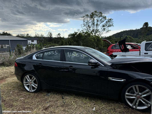 2015 Jaguar Xe Wheel Mag