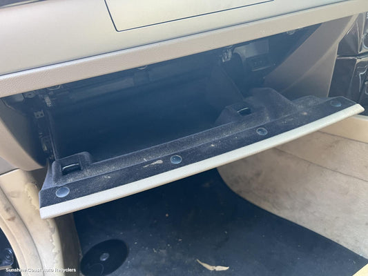 2006 Bmw 7 Series Glove Box