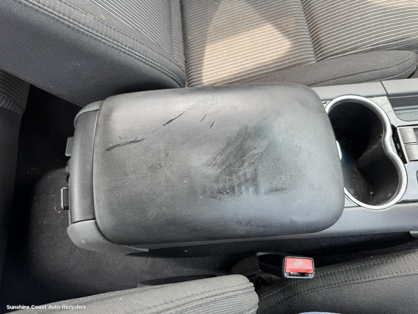 2011 Holden Commodore Console