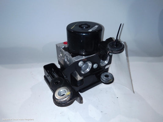 2014 Volvo S60/v60 Abs Pump Modulator