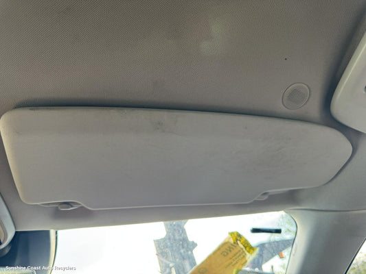 2015 Volvo S40 Sunvisor