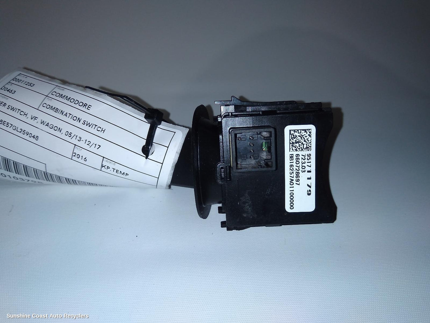 2016 Holden Commodore Combination Switch