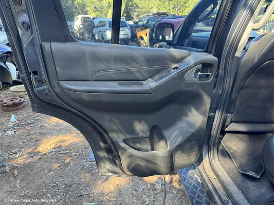 2010 Nissan Pathfinder Door Handle