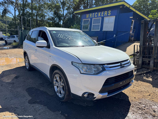 2014 Mitsubishi Outlander Pedal Assembly
