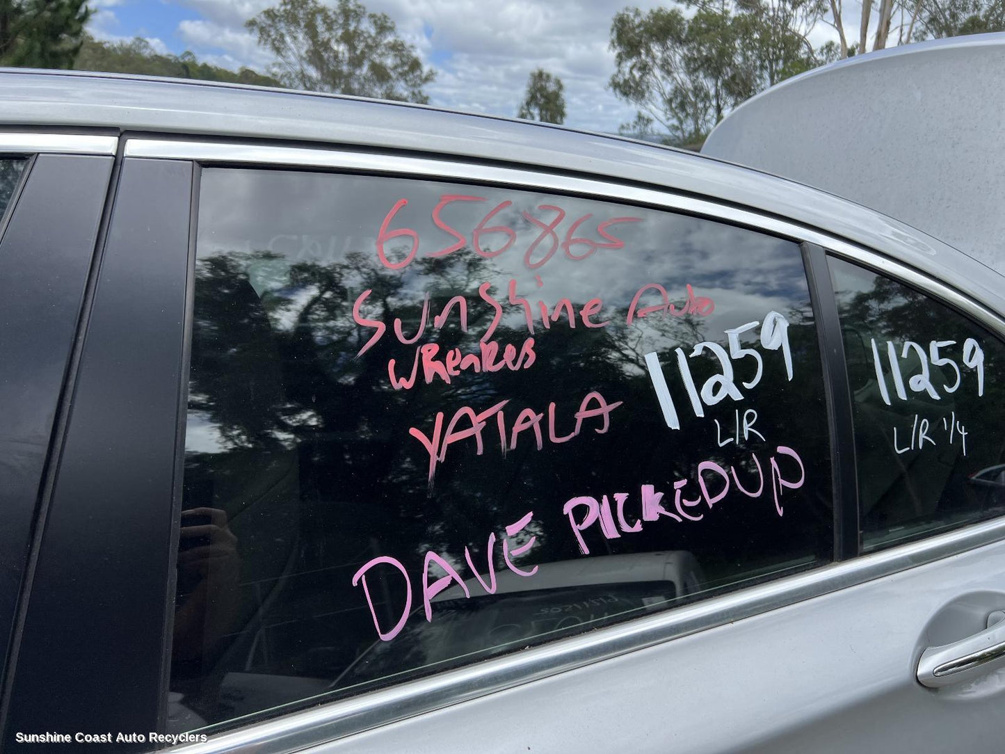 2011 Bmw 7 Series Left Rear Door Window