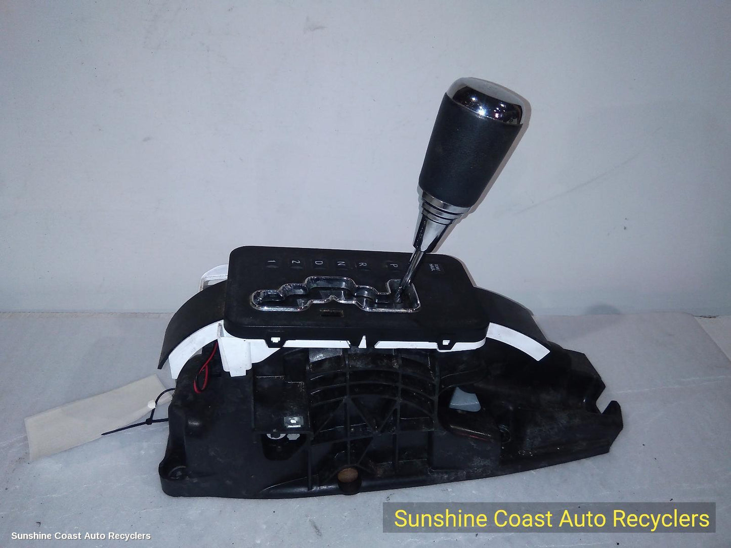 2012 Jeep Cherokee Gear Stick Shifter