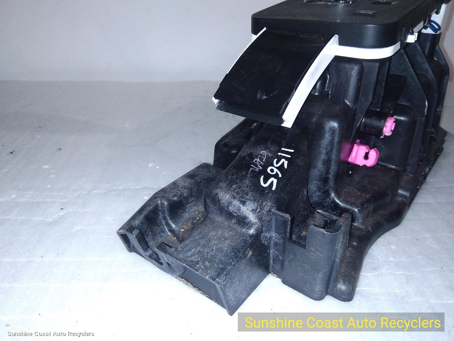 2012 Jeep Cherokee Gear Stick Shifter
