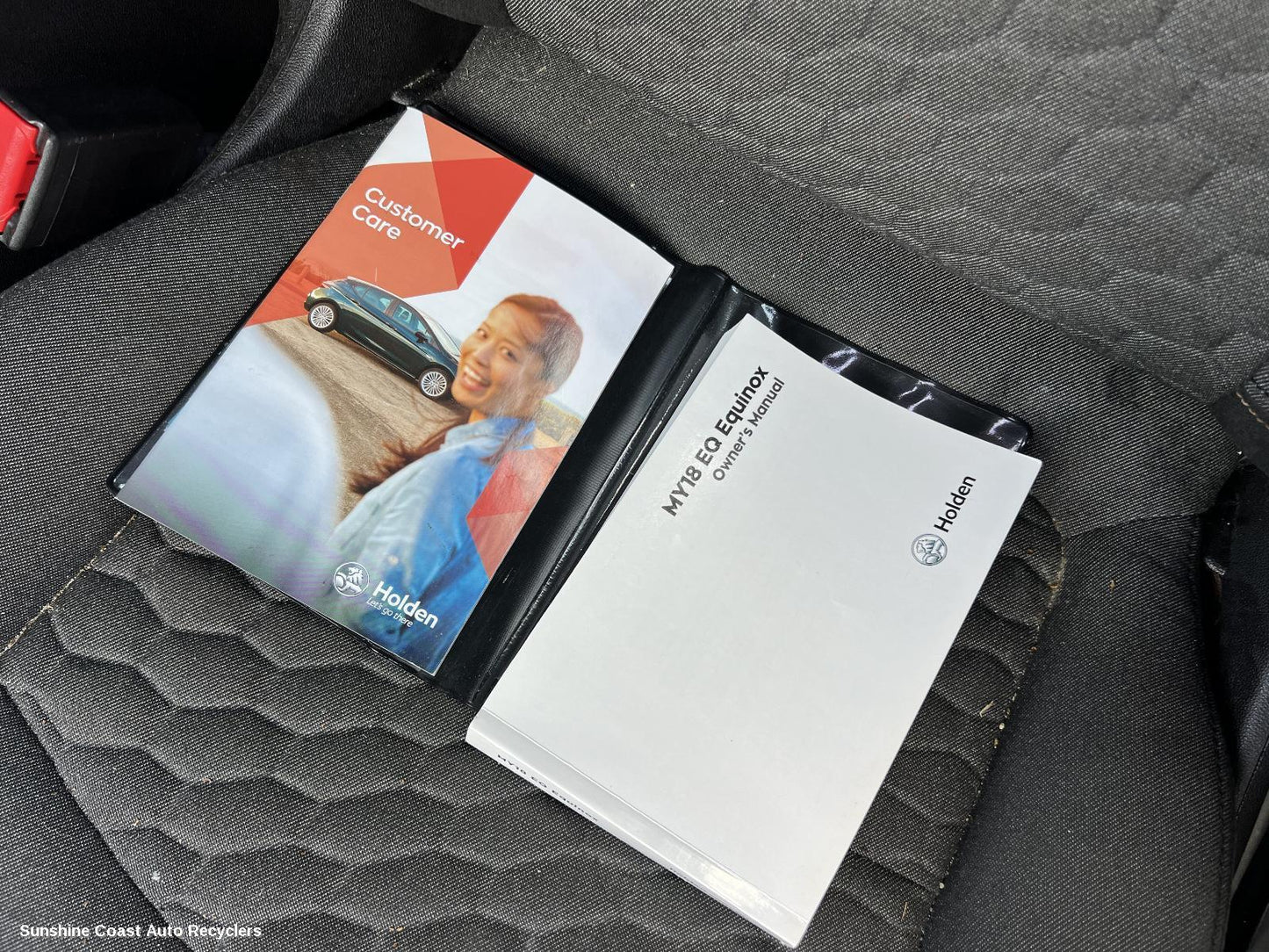 2017 Holden Equinox Owners Handbook