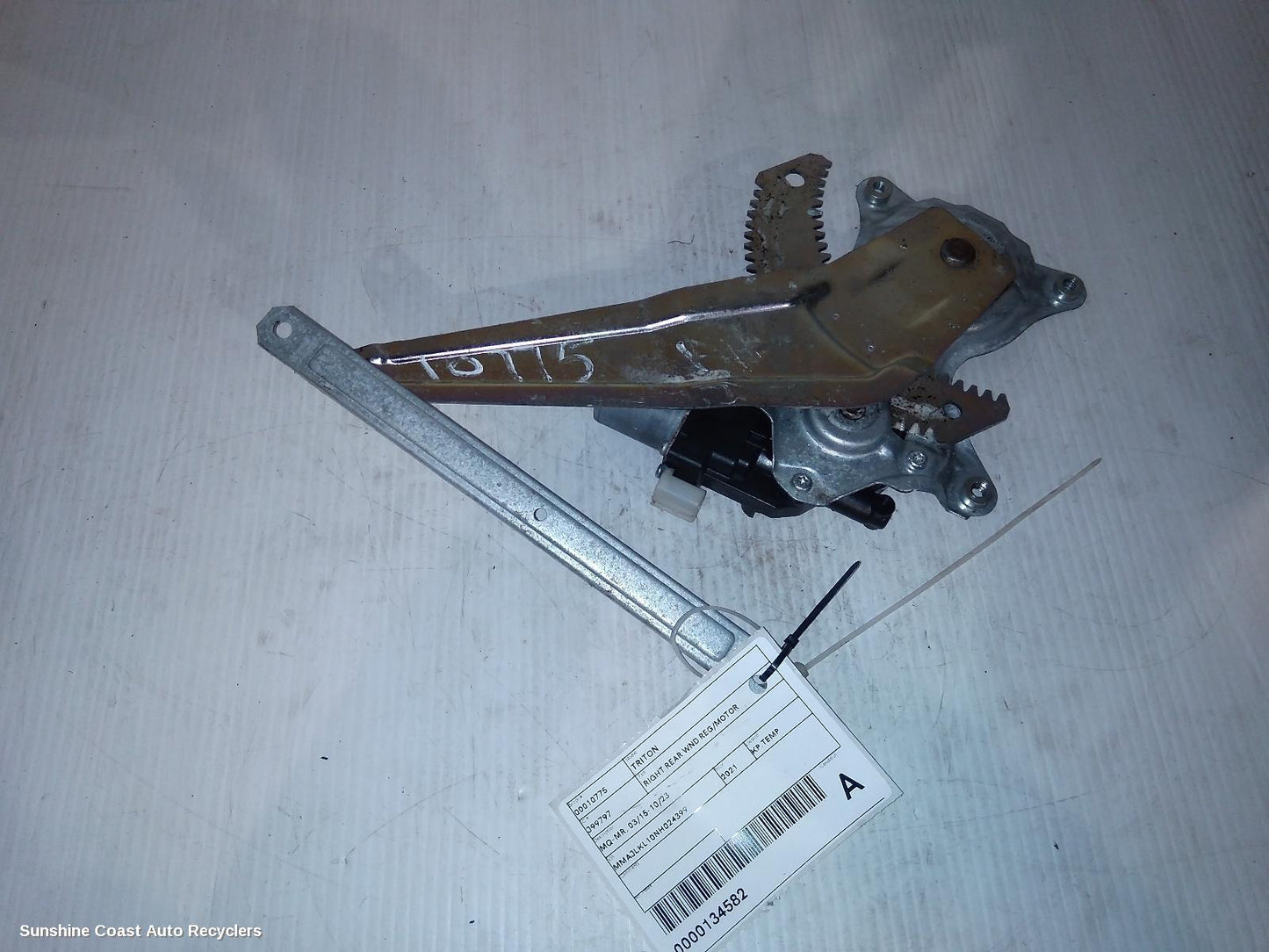 2021 Mitsubishi Triton Right Rear Wnd Reg Motor