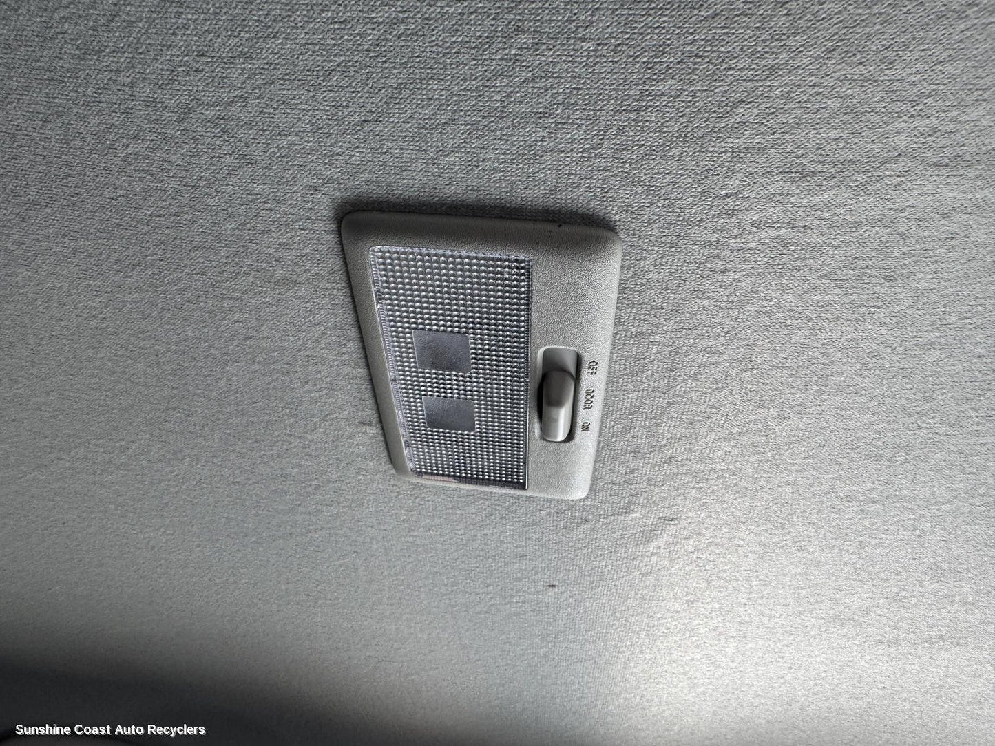 2024 Suzuki Vitara Courtesy Light