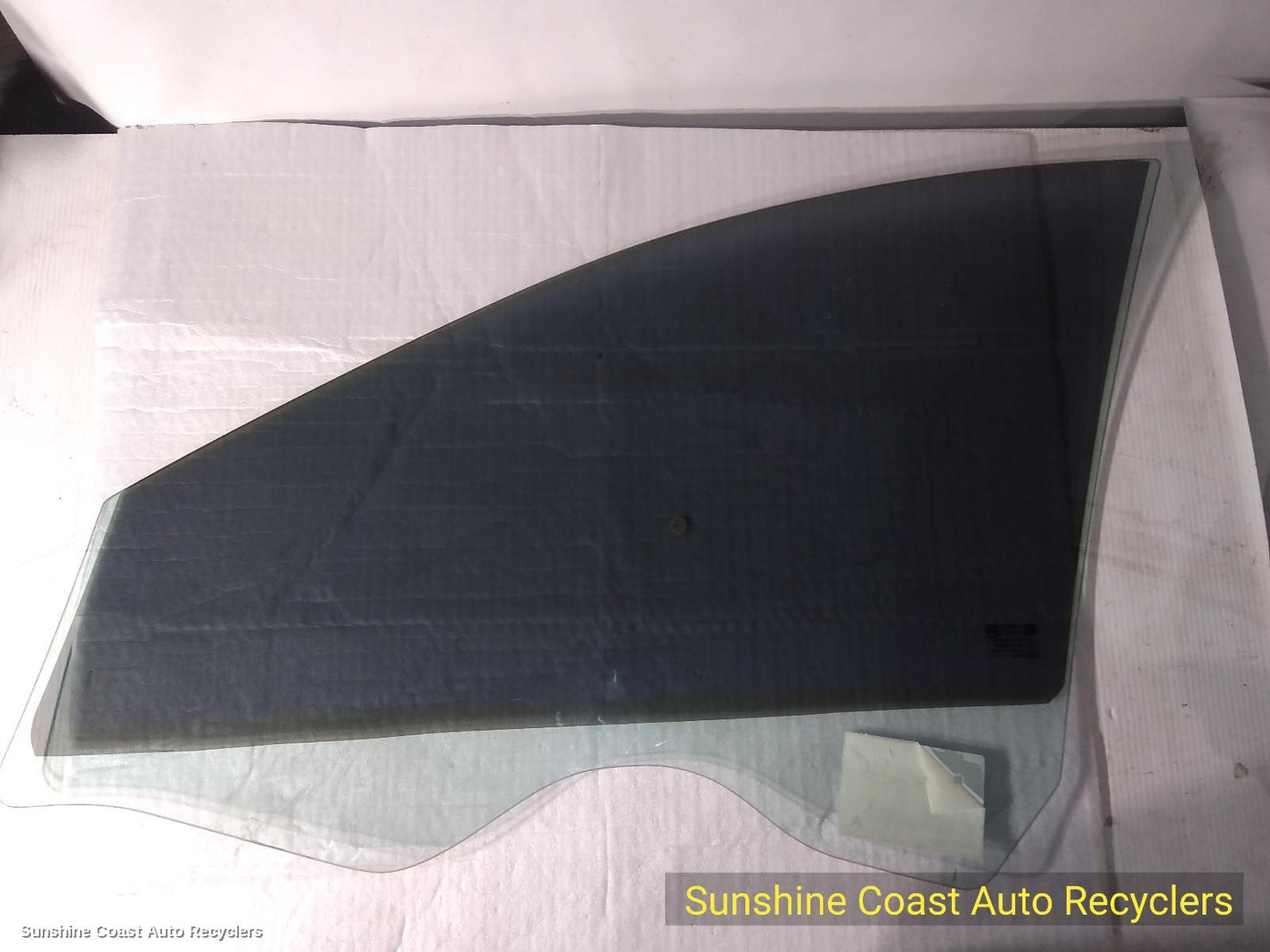 2016 Holden Cruze Right Front Door Window