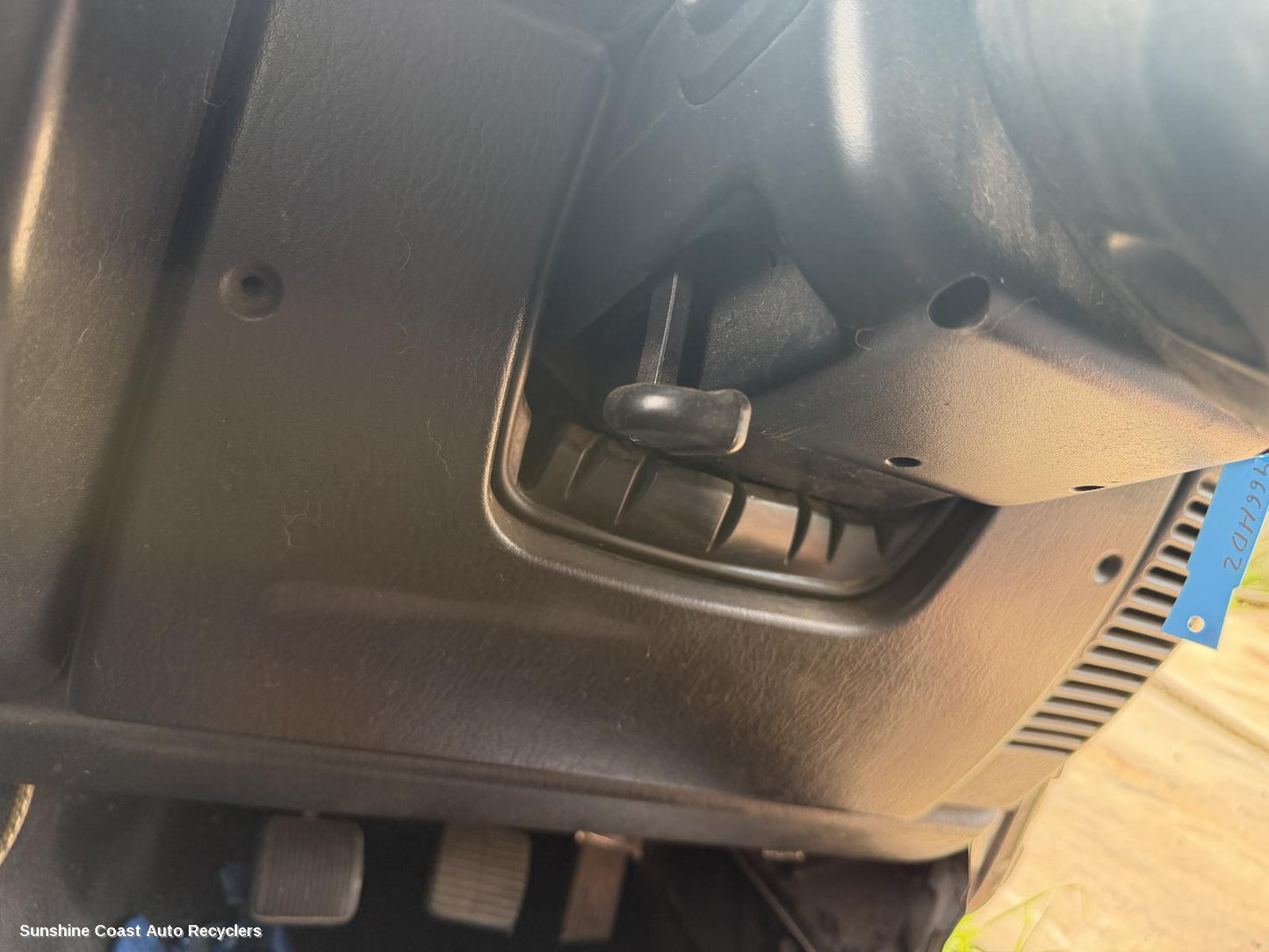 2003 Jeep Wrangler Steering Column