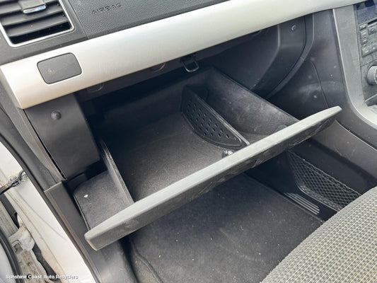 2012 Holden Captiva Glove Box