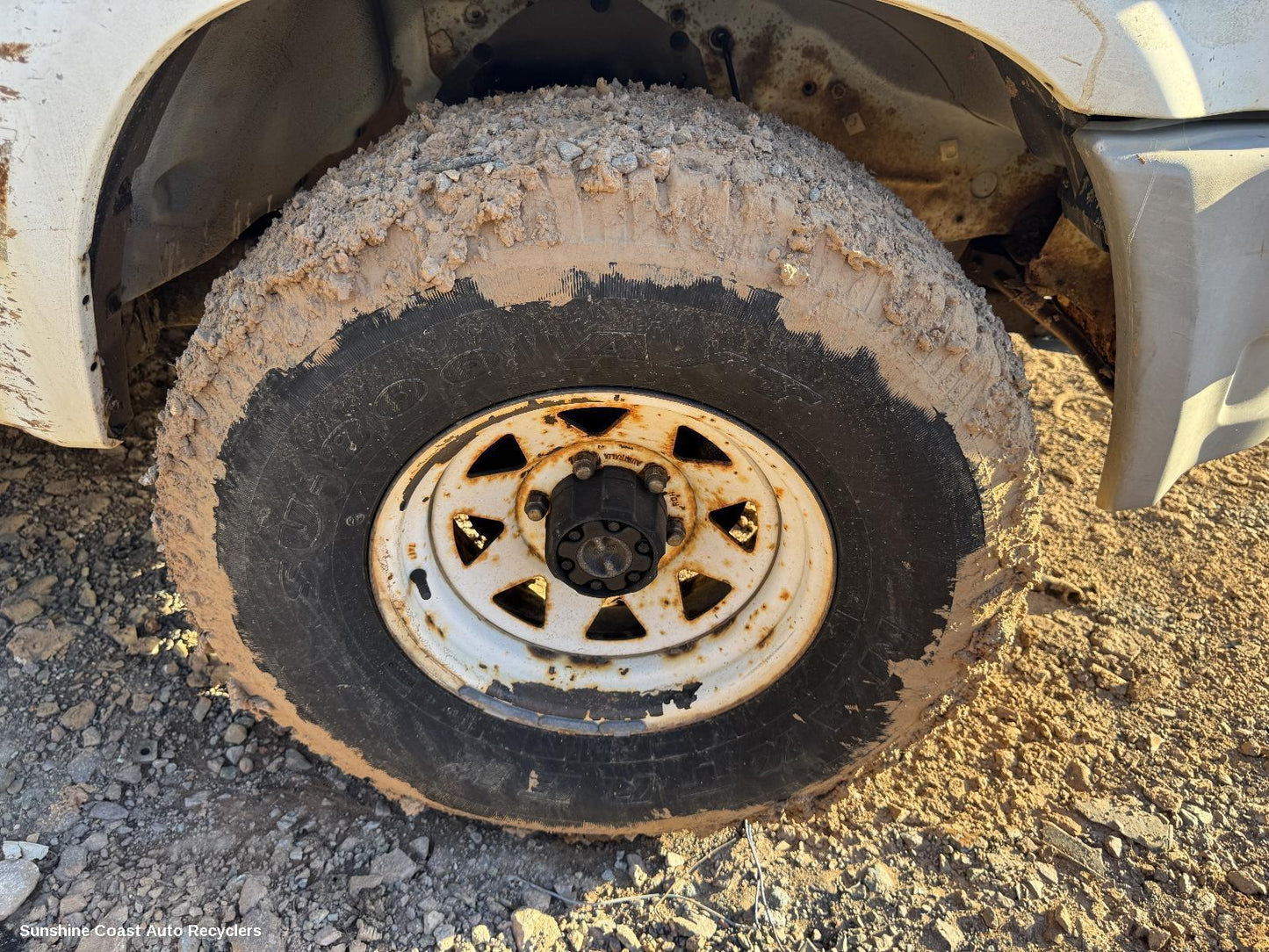 1992 Ford Courier Horn