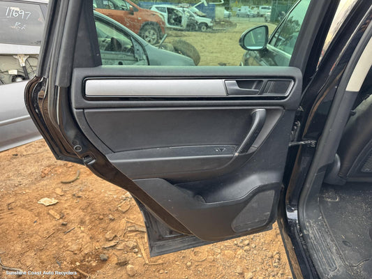 2016 Volkswagen Touareg Door Handle