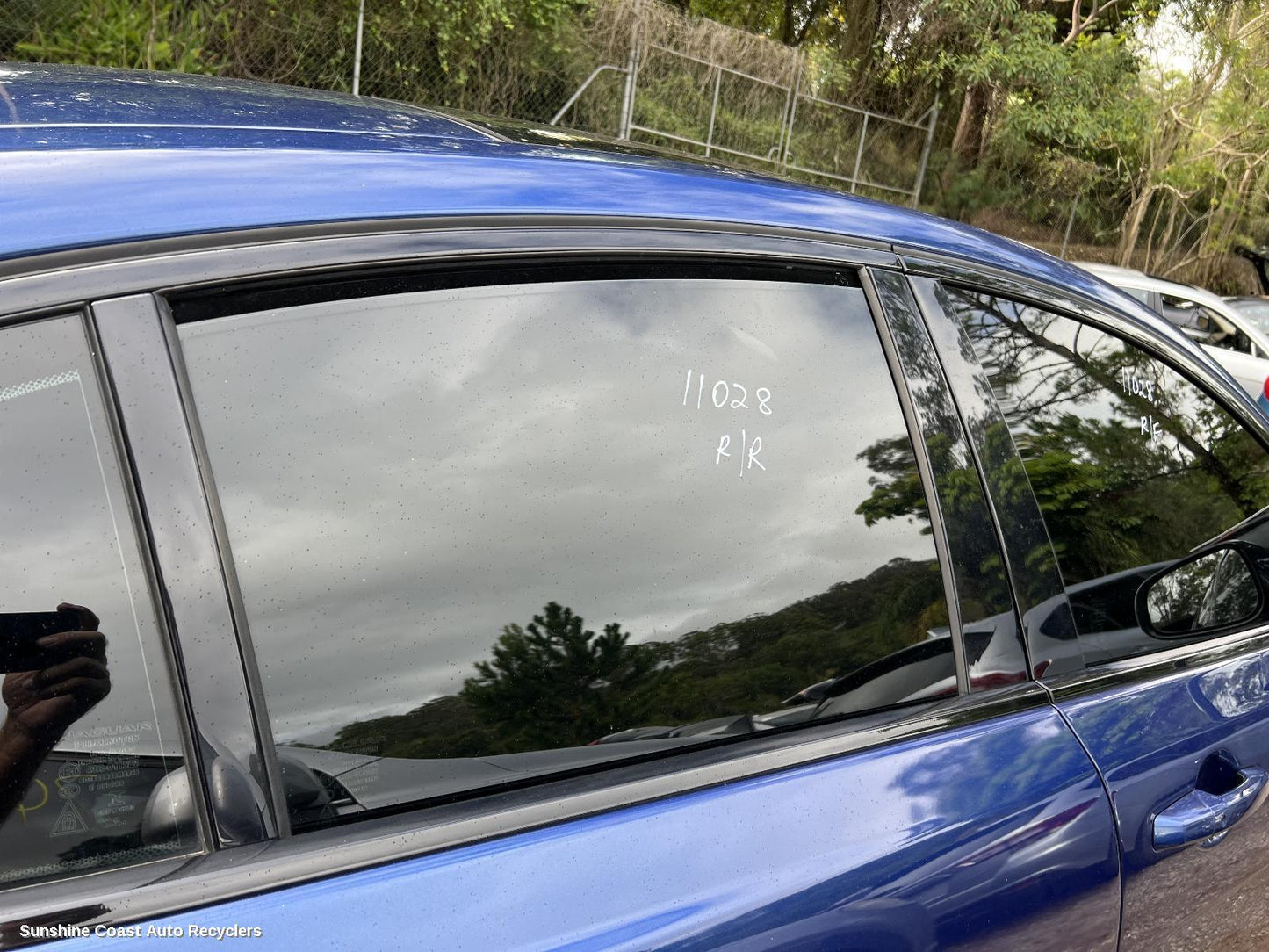 2015 Jaguar Xe Right Rear Door Window