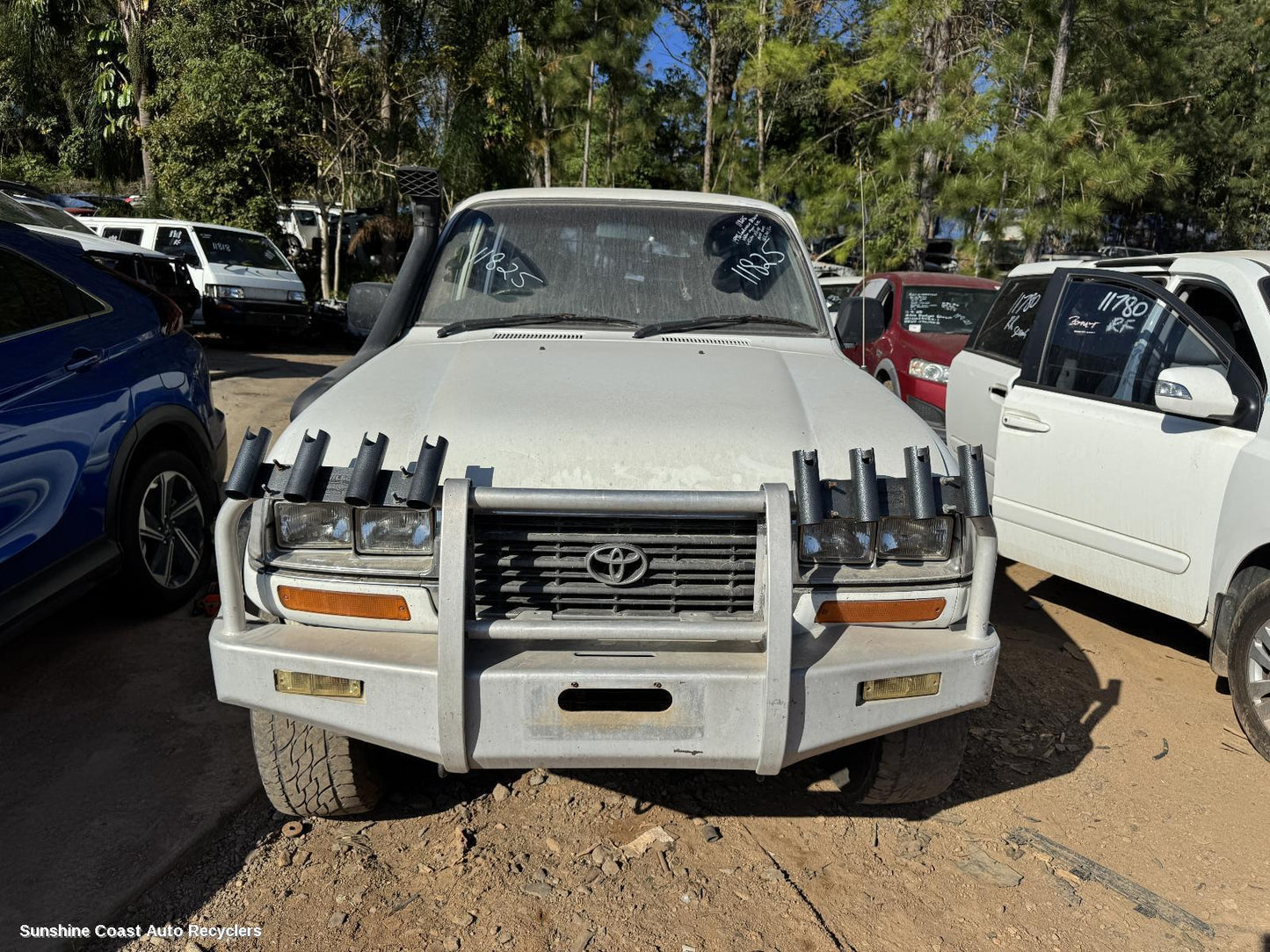 1996 Toyota Landcruiser Left Guard Liner
