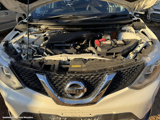 2015 Nissan Qashqai Bonnet Lock Support