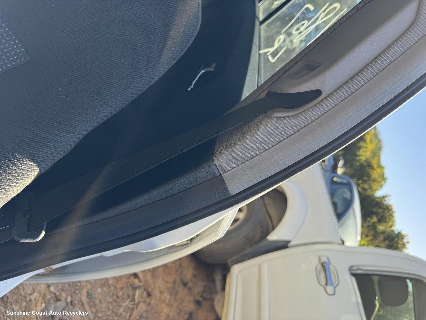 2005 Holden Astra Seatbelt Stalk