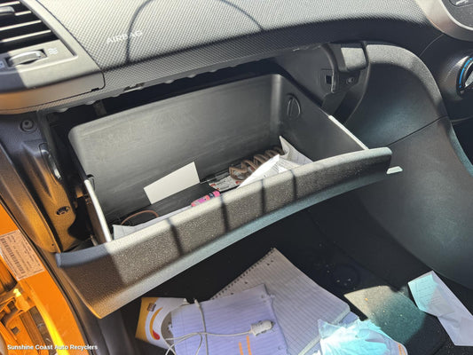 2015 Hyundai Accent Glove Box