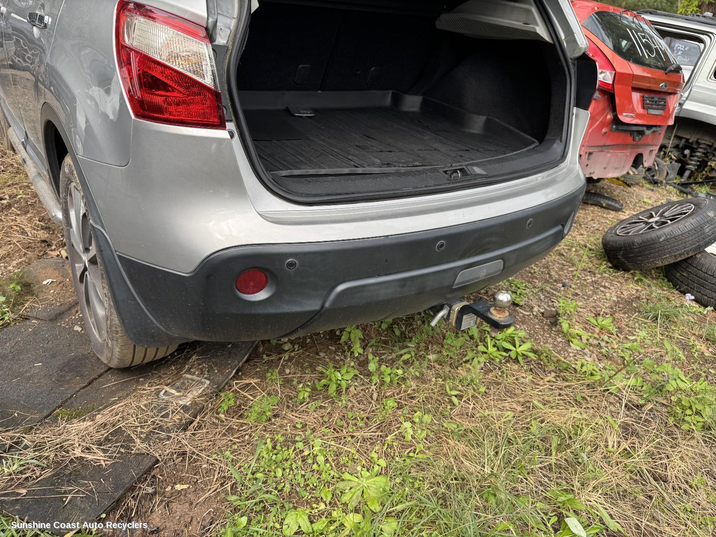 2011 Nissan Dualis Rear Bumper