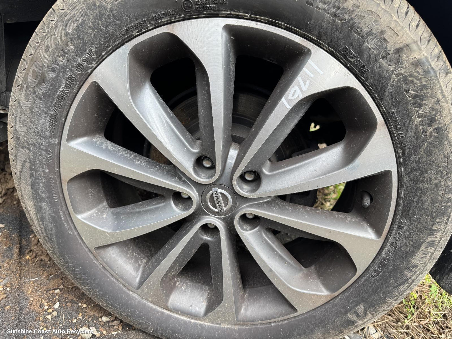 2011 Nissan Dualis Caliper