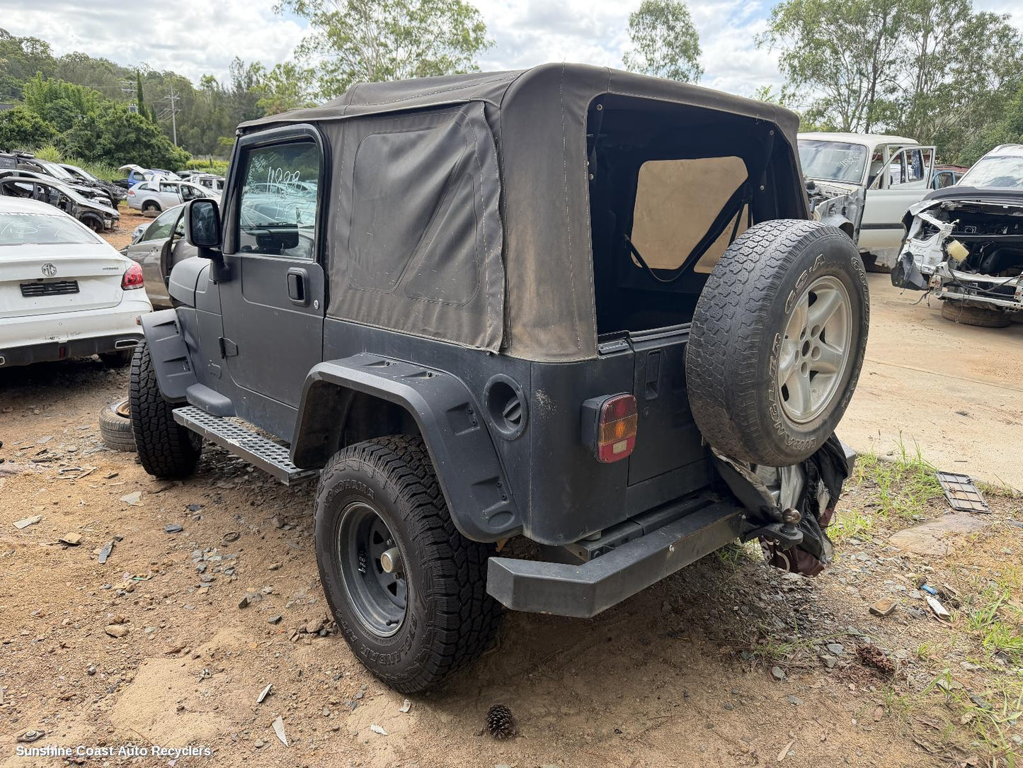 2003 Jeep Wrangler Left Taillight