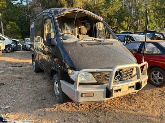 2004 Mercedes Sprinter Door Boot Gate Lock