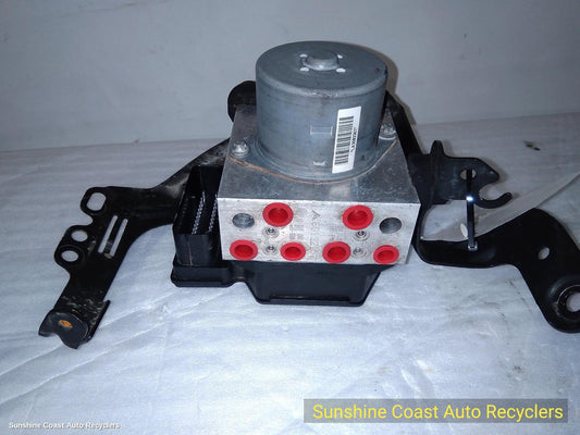 2010 Mini Cooper Abs Pump Modulator