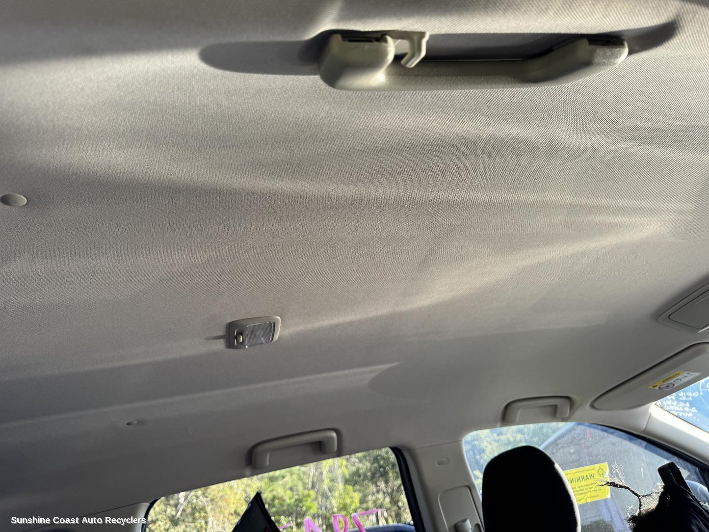 2016 Mitsubishi Outlander Hoodlining