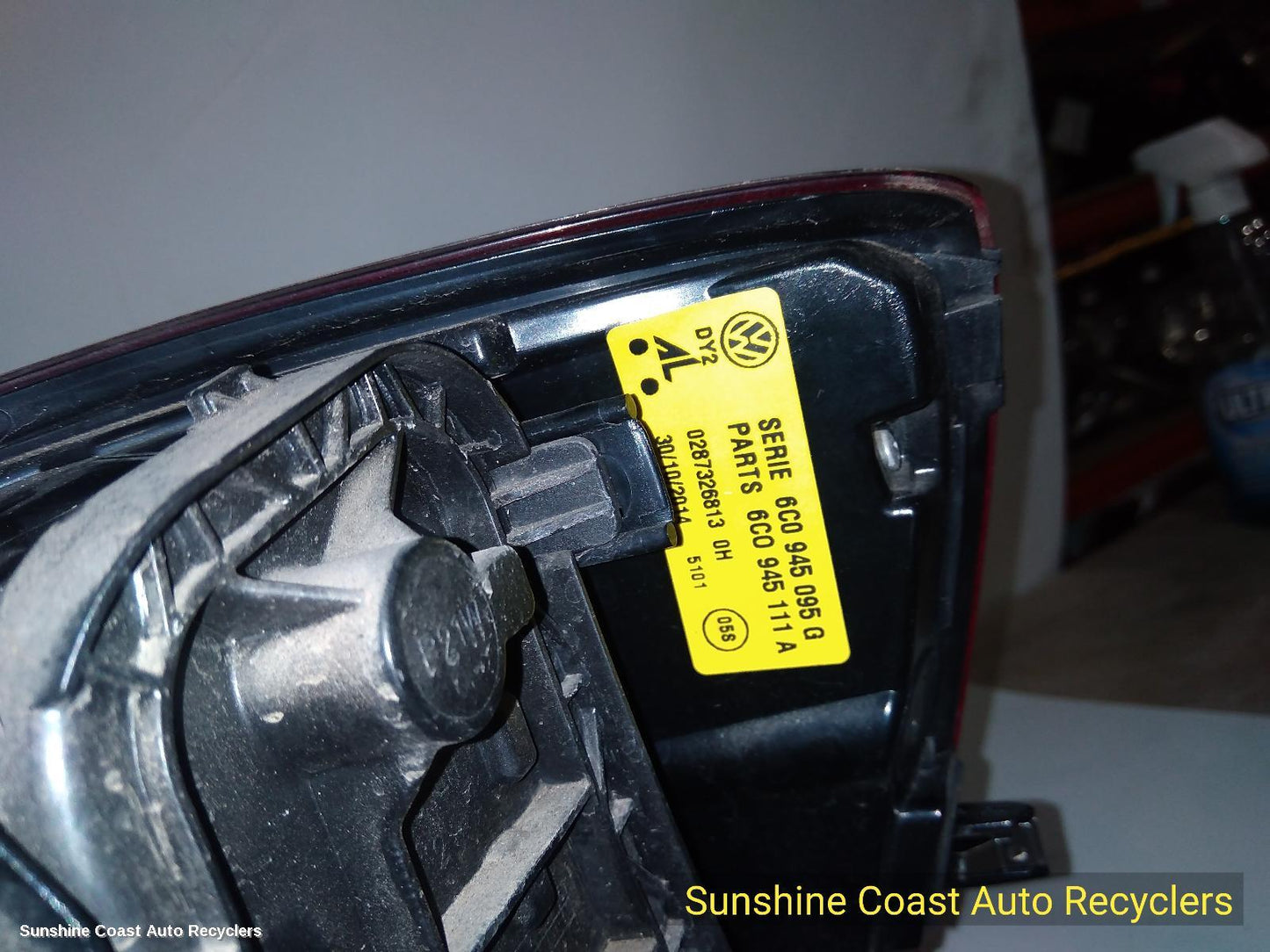 2014 Volkswagen Polo Left Taillight