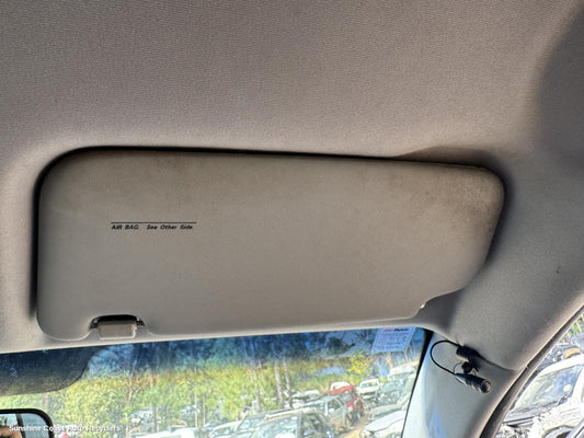 2007 Kia Rio Sunvisor