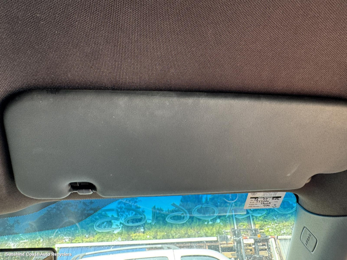 2011 Holden Commodore Sunvisor
