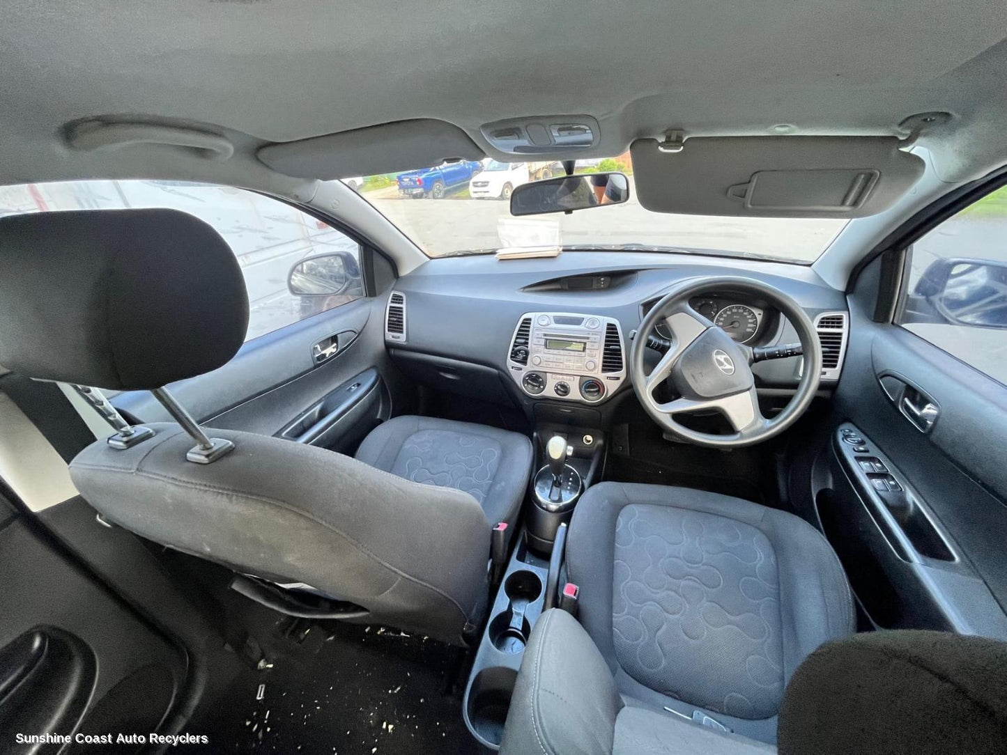 2012 Hyundai I20 Grille