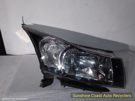 2010 Holden Cruze Right Headlamp