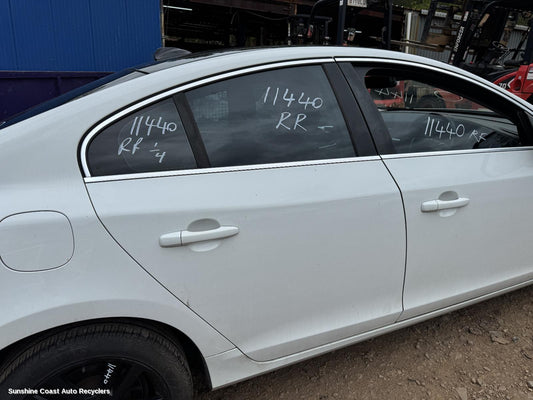 2012 Volvo S60/v60 Right Rear Door Window
