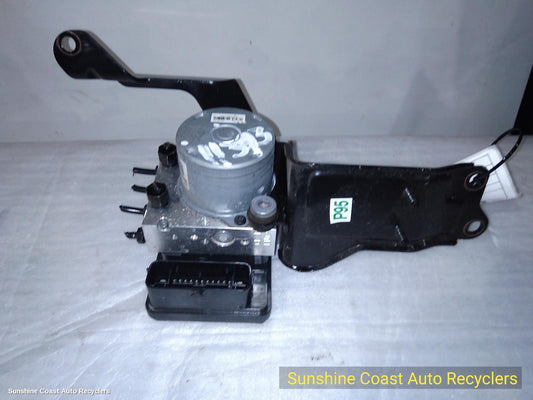 2022 Kia Stonic Abs Pump Modulator