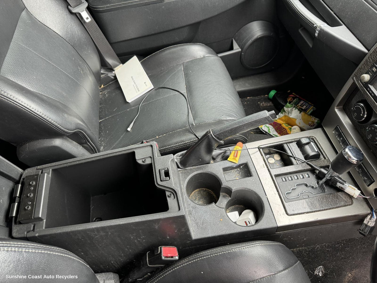 2012 Jeep Cherokee Gear Stick Shifter